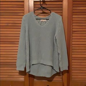 V neck knit sweater